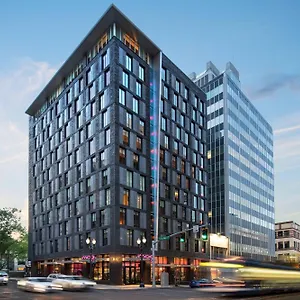https://moxy-portland-downtown.portland-hotels.info